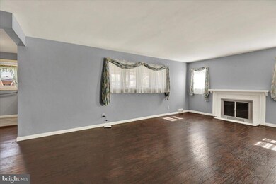 212 Mayer St, Reading, PA 19606 - photo 5