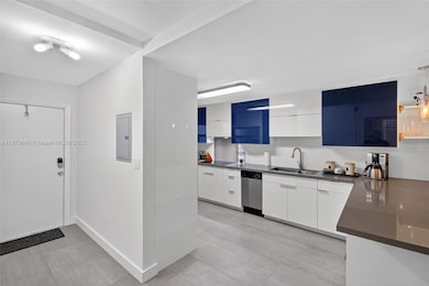 240 Galen Dr unit 207, Key Biscayne, FL 33149 - photo 3