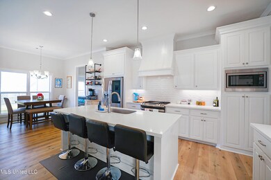 557 E Park St, Canton, MS 39046 - photo 7