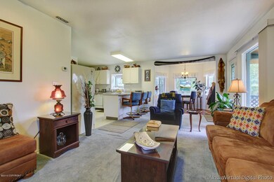Living Room/Kitchen