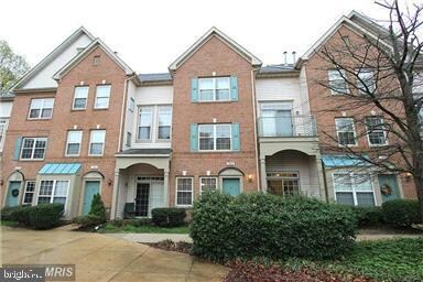11864 Breton Ct unit 14A, Reston, VA 20191 - photo 2