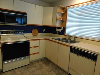 129 Chase Ave unit 6-1-L, Russells Point, OH 43348 - photo 3