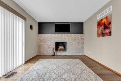 17849 Fairway St, Livonia, MI 48152 - photo 7