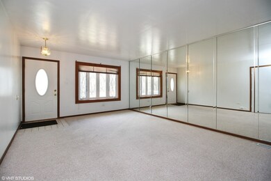 18205 Kostner Ave, Country Club Hills, IL 60478 - photo 4