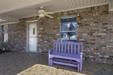 2406 Redbud St, Kilgore, TX 75662 - photo 2