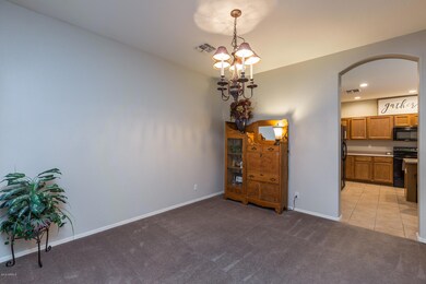 6) FORMAL DINING
