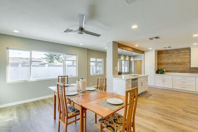 Dining room/Kitchen