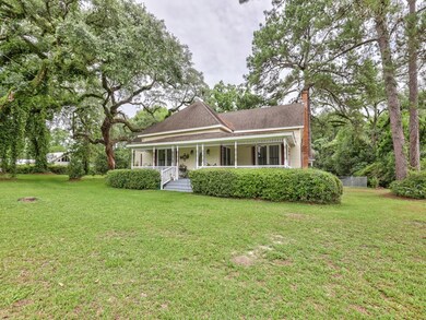 513 E Jefferson St, Boston, GA 31626 - photo 4