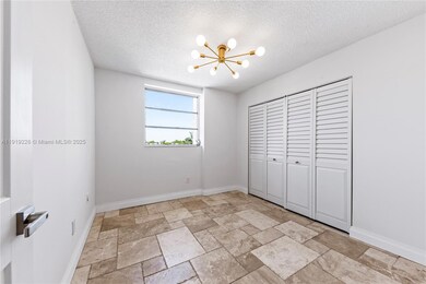 3642 NE 171st St unit 405, North Miami Beach, FL 33160 - photo 5