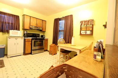 1408 Ingersoll Rd, Waterloo, IA 50701 - photo 4