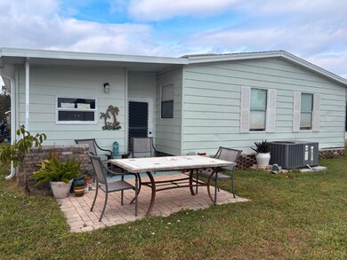 237 Cavelier Crt, North Fort Myers, FL 33917 - photo 4