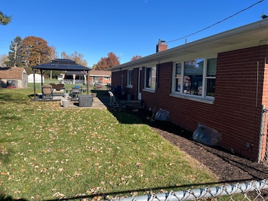 622 Windsor Rd, Troy, OH 45373 - photo 3