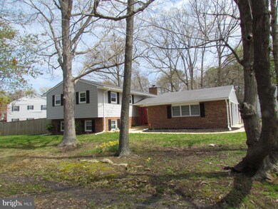 22358 Callahan Dr, Great Mills, MD 20634 - photo 2