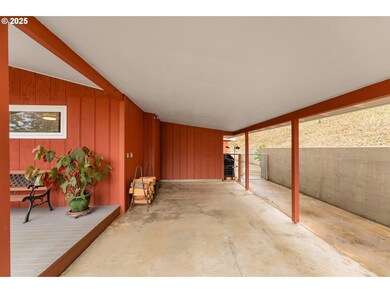 260 Orchard Ln, Roseburg, OR 97471 - photo 4