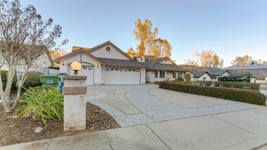 3-car garage