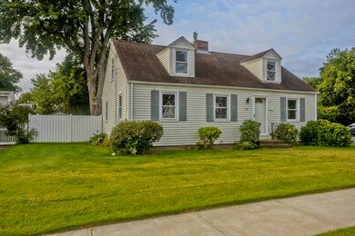 85 Alhambra Cir N, Agawam, MA 01001 - photo 2