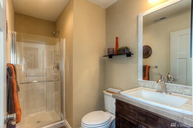 5220 52nd St W unit l1016, University Place, WA 98467 - photo 3