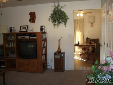 Living Room toward Eat-in Kitchen