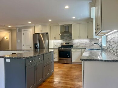 29 Orange St unit 3, Waltham, MA 02453 - photo 2