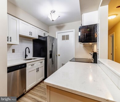 32 Buena Ct, Blackwood, NJ 08012 - photo 6