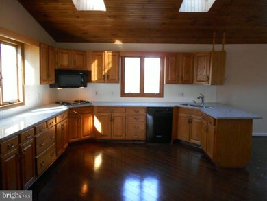 716 Harvard Ln, Newark, DE 19711 - photo 5