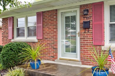 7707 Crestline Rd-3