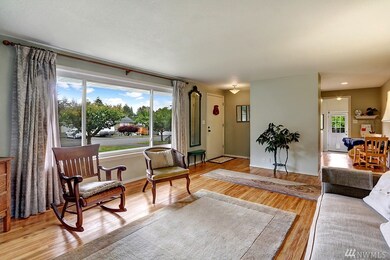 8528 10th Ave SE, Everett, WA 98208 - photo 2