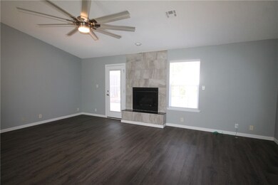 9 Helmsley Ln, Bella Vista, AR 72715 - photo 3