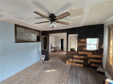 399 Smithfield St, Dillonvale, OH 43917 - photo 5