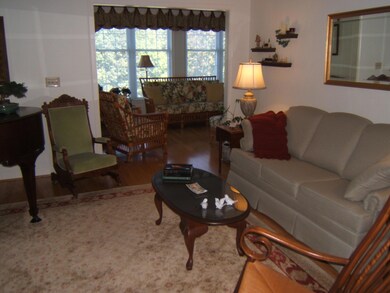 Living Rm1