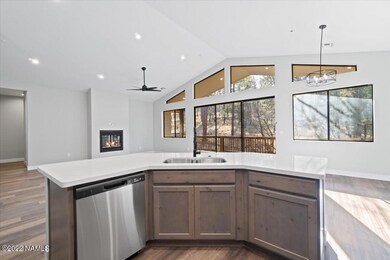 06-Kitchen