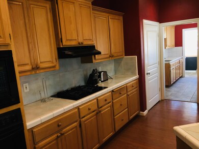 Kitchen Stove Side