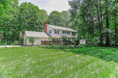 90 Woodbrook Dr, Stamford, CT 06907 - photo 3