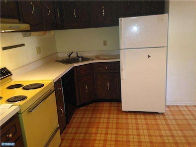 232 Bishop Dr, Aston, PA 19014 - photo 3