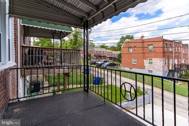 1015 Lyndhurst St, Baltimore, MD 21229 - photo 5