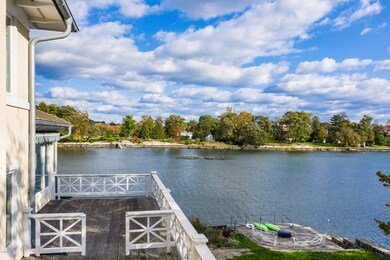 675 Steamboat Rd, Greenwich, CT 06830 - photo 6