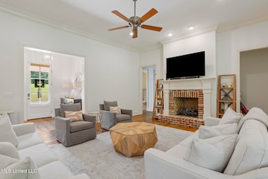 168 Chestnut Hill-17