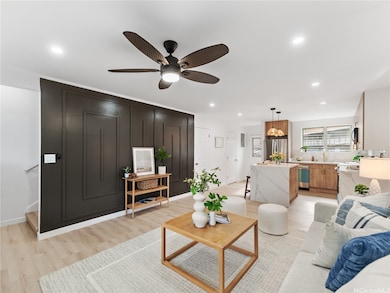 4202 Keanu St unit 4, Honolulu, HI 96816 - photo 3