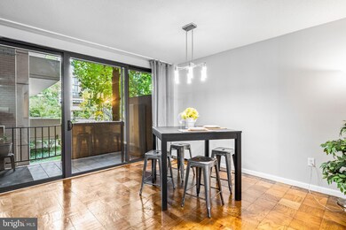 Hyde Park Condominium unit 103, Arlington, VA 22203 - photo 7