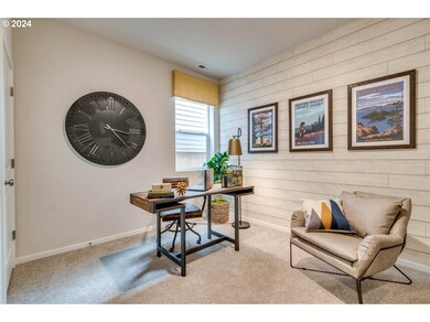 2891 V St, Springfield, OR 97477 - photo 4