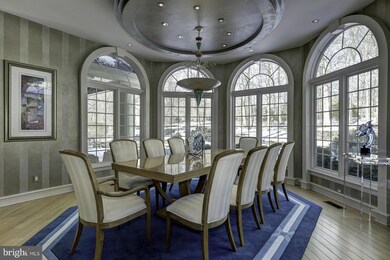 10035 Avenel Farm Dr, Potomac, MD 20854 - photo 6