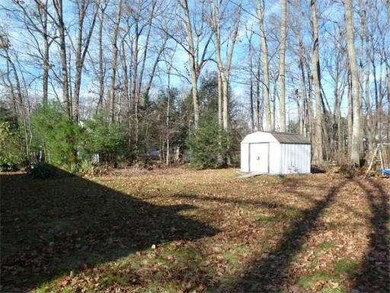 7 Crystal Cir, Burlington, MA 01803 - photo 2