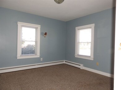 8 Mansfield Place, Rutland, VT 05701 - photo 4