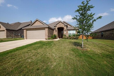 709 Waterford Way, Joshua, TX 76058 - photo 2