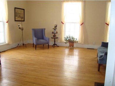 75 Middle St, Lancaster, NH 03584 - photo 3