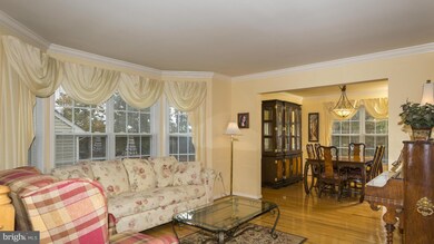 6453 Coxwold Dr, Elkridge, MD 21075 - photo 3