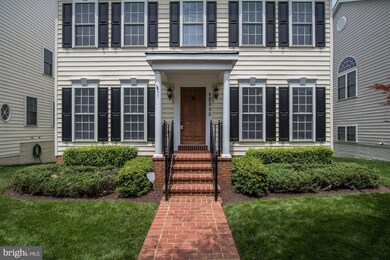 12005 Chestnut Glen Rd, Clarksburg, MD 20871 - photo 2