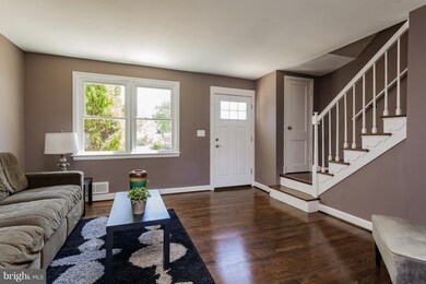 8672 Black Oak Rd, Parkville, MD 21234 - photo 3