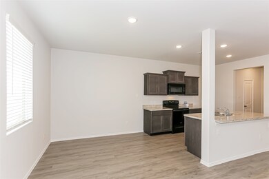 1307 Jonah Ln, Ennis, TX 75119 - photo 6