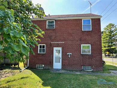 4922 Burnham Ave, Toledo, OH 43612 - photo 5